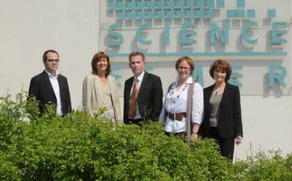 Laboratoires_Sciences_et_Mer_Actu_No_210_Christine_Claverie_2eme_a_gauche__4664 Laboratoires_Sciences_et_Mer_Actu_No_210_Christine_Claverie_2eme_a_gauche__4664