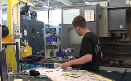Spécialisée dans l’usinage de pièces de précision dans le domaine de l’aéronautique, de la défense et l’énergie, l’entreprise Armor Meca est basée à Pleslin-Trigavou, près de Dinan. Spécialisée dans l’usinage de pièces de précision dans le domaine de l’aéronautique, de la défense et l’énergie, l’entreprise Armor Meca est basée à Pleslin-Trigavou, près de Dinan.
