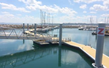 Concessionnaire du port de Saint-Cast depuis 2009, la CCI des Côtes d’Armor a déjà engagé 15 millions d’euros dans la construction du port et ses aménagements Concessionnaire du port de Saint-Cast depuis 2009, la CCI des Côtes d’Armor a déjà engagé 15 millions d’euros dans la construction du port et ses aménagements