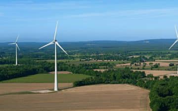 En Bretagne, Enercon  emploie déjà 45 techniciens de maintenance, basés près des parcs éoliens, majoritairement en zones rurales comme ici à  Plélan Le Grand, en Ille-et-Vilaine.