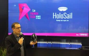 Fabrice Barbin, dirigeant Synergiz, présente la solution HoloSail aux membres du jury Winch Pitch 2016 –