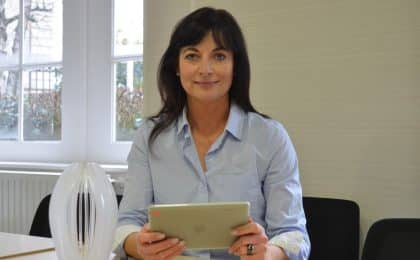 Juliette Cohignac, en charge du digital au sein de Formatis International  a reçu le prix "compétence & digital" lors du dernier concours Crisalide Numérique à Rennes.