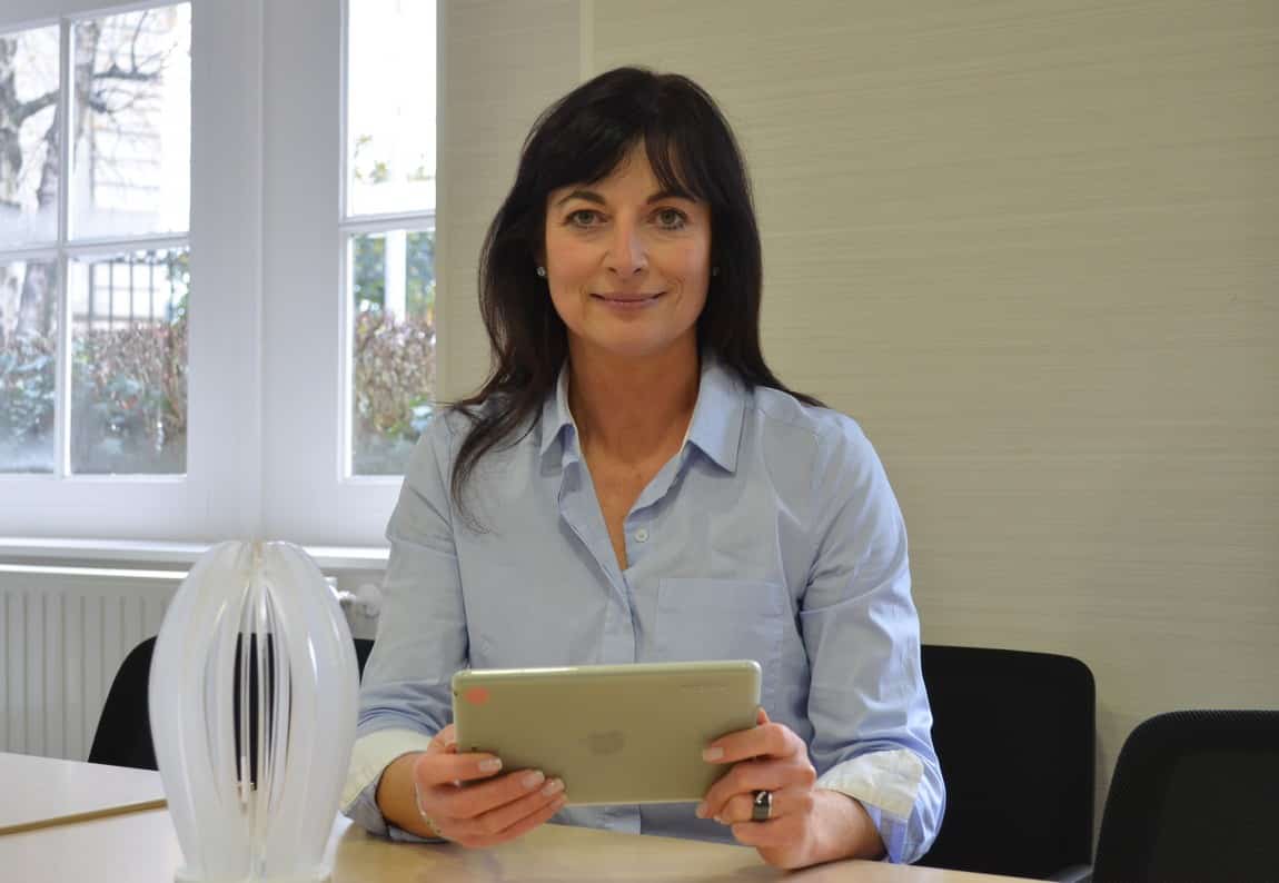 Juliette Cohignac, en charge du digital au sein de Formatis International  a reçu le prix "compétence & digital" lors du dernier concours Crisalide Numérique à Rennes.