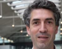 Cofondateur en 2014 de DCbrain, Arnaud de Moissac a été durant 10 ans  responsable efficacité énergétique chez SFR
