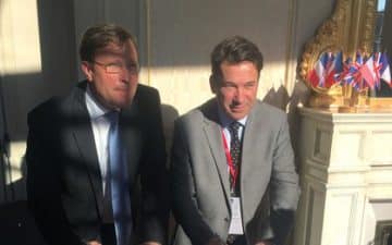 Olivier Campenon, président de la Chambre Franco-britannique et Emmanuel Thaunier, président de la CCI Ille-et-Vilaine le 19 avril lors de la signature de la convention  de partenariat entre les 2 structures