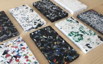 Le Pavé, c’est le projet de l’entreprise rennaise SAS Minimum : fabriquer un revêtement de sol sur-mesure et modulaire composé à 100% de déchets plastiques Le Pavé, c’est le projet de l’entreprise rennaise SAS Minimum : fabriquer un revêtement de sol sur-mesure et modulaire composé à 100% de déchets plastiques