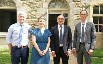 De g à d : François Bareau (CCI Bretagne) Julie Rio (Chambre d'agriculture de Bretagne, Jean-Pascal Prévet (Banque de France) et Eric Lesage (Insee)