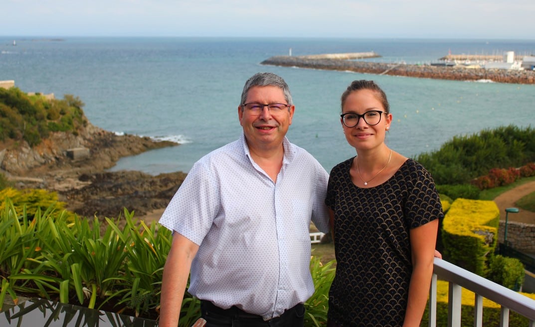 Jean-Luc (sur la photo) et Odile Landel  dirigent l'Hôtel Ker-Moor . Ils ont recruté leur fille  Emeline (sur la photo) pour s'occuper de la communication et du suivi de la stratégie web