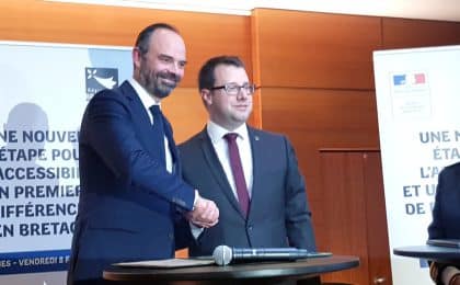 Le Premier ministre  et le Président du conseil régional de Bretagne ont signé ce vendredi 8 février à Rennes,  un Pacte d’accessibilité pour la Bretagne et un Contrat d’action publique.