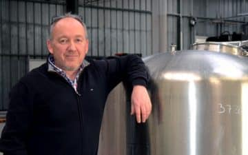 En mai 2018, Laurent Beutis crée son entreprises, Broyeur Mélangeur Groupe (B.M.G), située à la Gouesnière près de Saint-Malo. En mai 2018, Laurent Beutis crée son entreprises, Broyeur Mélangeur Groupe (B.M.G), située à la Gouesnière près de Saint-Malo.