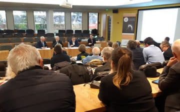 L’assemblée constituante a été introduite par Thierry Troesch, Président de la CCI et Marc Binnié, président fondateur d’APESA France L’assemblée constituante a été introduite par Thierry Troesch, Président de la CCI et Marc Binnié, président fondateur d’APESA France