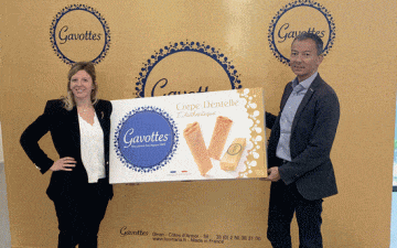 Aurélie Tacquard, Présidente de Loc Maria Biscuits et Laurent Huynh, nouveau directeur général Aurélie Tacquard, Présidente de Loc Maria Biscuits et Laurent Huynh, nouveau directeur général