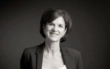 Dirigée par Sophie Guillaume, experte du domaine immobilier, l’agence et recherche des collaborateurs Dirigée par Sophie Guillaume, experte du domaine immobilier, l’agence et recherche des collaborateurs