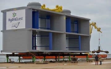 HydroQuest Ocean est immergée sur le site d’essais de Paimpol-Bréhat (22) depuis fin avril 2019, pour une période d’un an, dans le cadre du projet OceanQuest. HydroQuest Ocean est immergée sur le site d’essais de Paimpol-Bréhat (22) depuis fin avril 2019, pour une période d’un an, dans le cadre du projet OceanQuest.