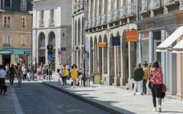 Selon les commerçants rennais, la canicule n’a pas été favorable à un bon démarrage des soldes. La moitié des répondants a trouvé la fréquentation inférieure sur les premiers jours, 31% égale et 19% supérieure à l’an passé.