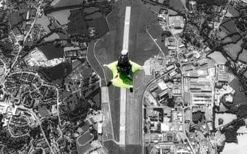 Avec le concours des géants des télécoms comme Nokia, Orange, Ericsson, présents sur le territoire, le CDTO propose aux porteurs de projets et entreprises un outil unique pour le développement d’activités autour du drone. Avec le concours des géants des télécoms comme Nokia, Orange, Ericsson, présents sur le territoire, le CDTO propose aux porteurs de projets et entreprises un outil unique pour le développement d’activités autour du drone.
