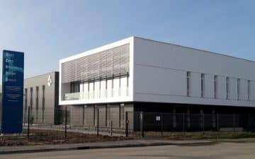 Après 14 mois de travaux, le groupe Altenov a inauguré ce jeudi 5 décembre à Betton près de Rennes son nouveau siège social. Après 14 mois de travaux, le groupe Altenov a inauguré ce jeudi 5 décembre à Betton près de Rennes son nouveau siège social.