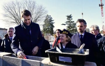 En visite à Rennes ce lundi 20 janvier, le Ministre de l’intérieur, Christophe Castaner, a lancé les travaux du chantier de la future préfecture d’Ille-et-Vilaine., en présnce de Michèle Kirry, la Préfète.