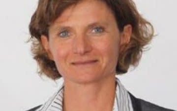 Hélène Bernicot est nommée directrice générale du groupe Arkéa Hélène Bernicot est nommée directrice générale du groupe Arkéa