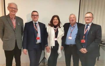 (de gauche à droite) : Lucien TRAON (GTID) Franck TROESCH (STIndustries), Jocelyne MADEC (NOVATECH), Thierry TROESCH (STIndustries), Didier MARCHANDISE (WEARE Aerospace)