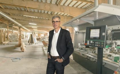 David Nivanen, à la tête des Menuiseries de l'ouest, à Landévant (56).