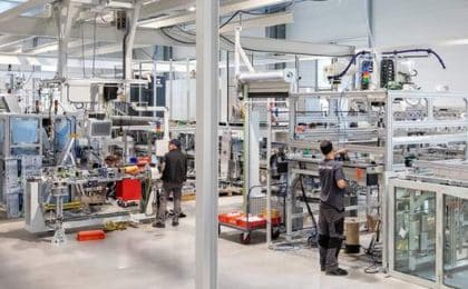 Coretec est un groupe industriel familial expert depuis 2002 en fabrication de moyens sur mesure pour l’assemblage, le contrôle et la finition de pièces et modules automobiles (poinçonnage, collage, soudure, usinage etc..). Coretec est un groupe industriel familial expert depuis 2002 en fabrication de moyens sur mesure pour l’assemblage, le contrôle et la finition de pièces et modules automobiles (poinçonnage, collage, soudure, usinage etc..).
