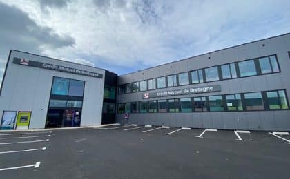 Le Crédit Mutuel de Breatgne ouvre son premier site multi-expertise à Lorient la Base.