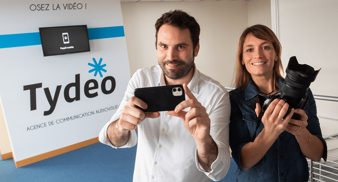 Julien Cabon et Marina D'Eté, fondateurs et associés de Tydeo, entreprise spécialisée dans la vidéo d'entreprise