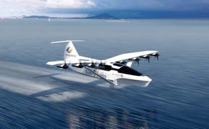 À mi-chemin entre l’hydroglisseur et l’avion, le Seaglider fonctionne avec l’effet de sol. Entièrement électrique, il a été inventé par la Start-up Regent