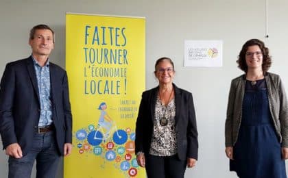 Malo Bouessël du Bourg, Directeur de Produit en Bretagne, Marie-Laure Collet, Vice-Présidente au capital humain à Produit en Bretagne et dirigeante d’Abaka Conseil Coralie Gourlay, Chef de Projet à Produit en Bretagne De g à d : Malo Bouessël du Bourg, Directeur de Produit en Bretagne, Marie-Laure Collet, Vice-Présidente au capital humain à Produit en Bretagne et dirigeante d'Abaka Conseil Coralie Gourlay, Chef de Projet à Produit en Bretagne