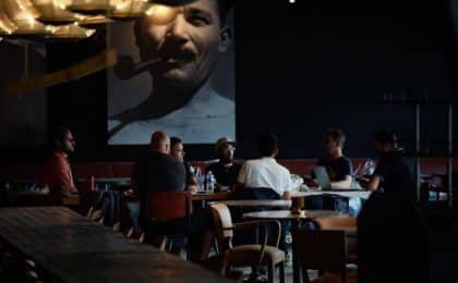 Le What, nouvel établissement de restauration à Brest, est ouvert par la société CHR2LM Le What, nouvel établissement de restauration à Brest, est ouvert par la société CHR2LM