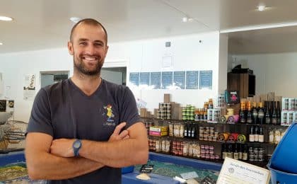 A la tête de deux sociétés, la Bouchot d’Armor et le Panier Iodé, Anthony Juin se prépare à reprendre l’affaire de son père, une concession de 8 km située en baie de Saint-Brieuc