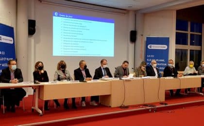 Jean-Philippe Crocq, nouveau président de la CCI Ille-et-Vilaine est entouré de 10 membres au sein du bureau Jean-Philippe Crocq, nouveau président de la CCI Ille-et-Vilaine est entouré de 10 membres au sein du bureau.line piloter
