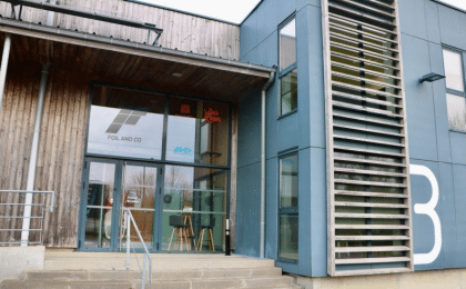 La PME Foil&Co déménage dans un bâtiment éco-conçu à Pencran (29). La PME Foil&Co déménage dans un bâtiment éco-conçu à Pencran (29).