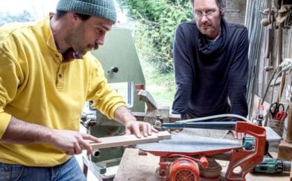 A Noyal Muzillac (56), on apprend à fabriquer son tabouret en bois A Noyal Muzillac (56), on apprend à fabriquer son tabouret en bois