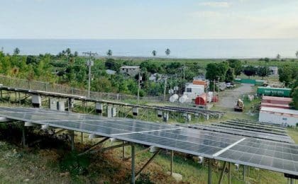 Commandée à l’entreprise bretonne par les Nations Unis, la centrale d’Haïti alimente en électricité 1600 foyers du sud-ouest de l’île. Commandée à l’entreprise bretonne par les Nations Unis, la centrale d'Haïti alimente en électricité 1600 foyers du sud-ouest de l’île.