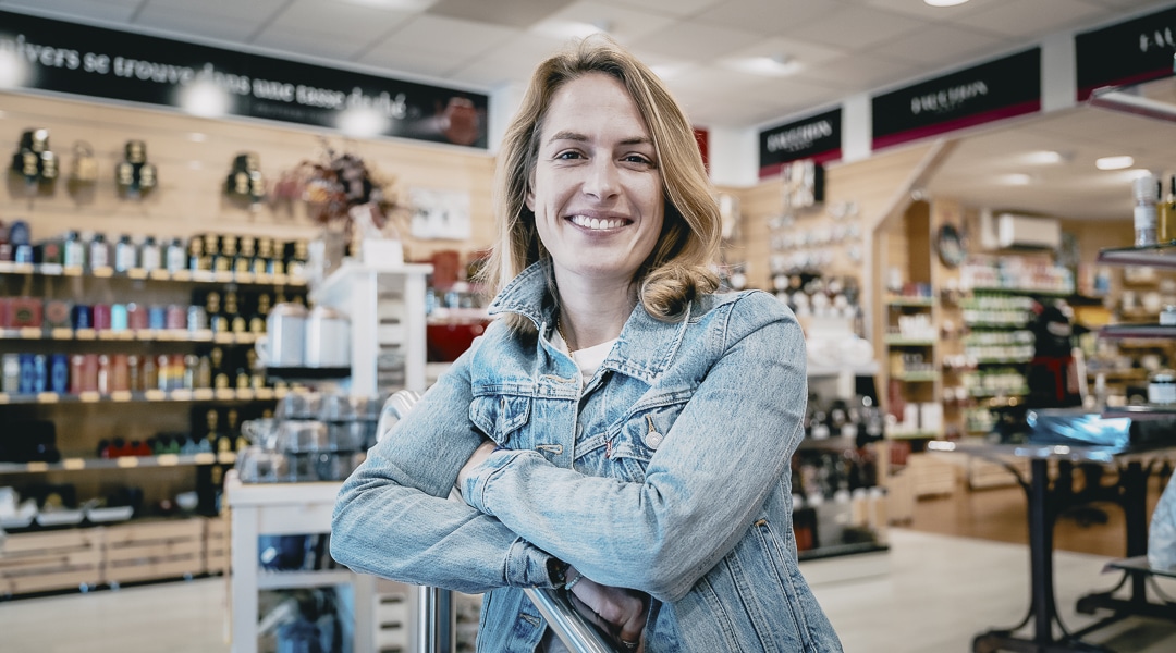 Juliette Mignard a repris l'emblématique épicerie, Le Roi de Bretagne, sur le port à Brest