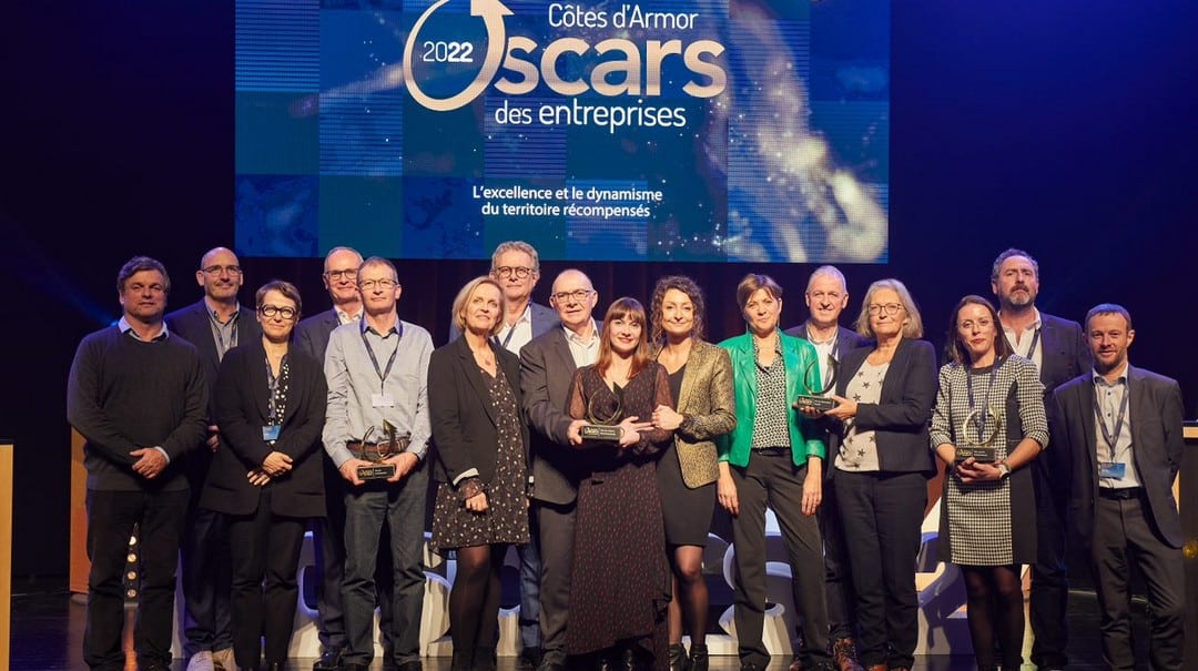 Le 3 novembre à Saint-Brieuc, l'association des Oscars a distingué Arcanne Construction, Laboratoire d’Armor, Eco-Concept, Atelier Artex et le Groupe Bernard