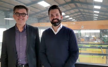 de g à d : Franck Lamiré et Lucien Orhand, respectivement directeur industriele et présisent de la société Orhand à la Guerche de Bretagne