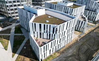 Cap Transactions , spécialiste de l’immobilier professionnel vient d’emménager dans ses nouveaux locaux, à Cesson-Sévigné, au sein de l’ensemble immobilier Digital park, dans le quartier d’affaires ViaSilva. Cap Transactions , spécialiste de l’immobilier professionnel vient d’emménager dans ses nouveaux locaux, à Cesson-Sévigné, au sein de l’ensemble immobilier Digital park, dans le quartier d’affaires ViaSilva.